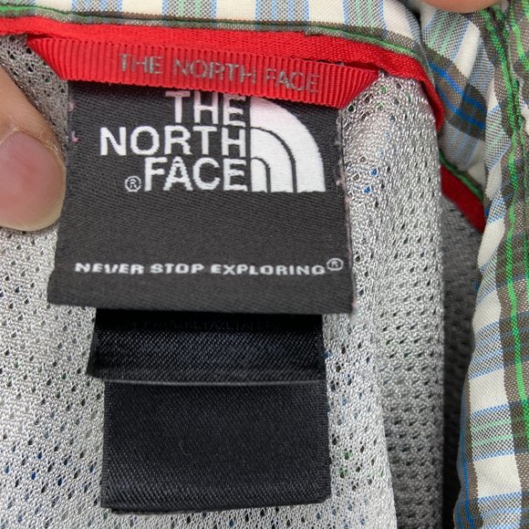 The North Face Button Down Short Sleeve Shirt - Picture 3 of 4